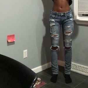 Super Stretch Destroyed American Eagle Jeans